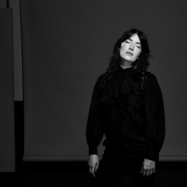 violin-musician-kate-maloney-barbican-quartet-closed-eyes-enjoying 