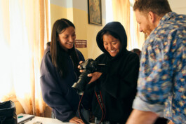 workshop-teaching-by-sebastian-stiphout-SMD-school-kathmandu_10 